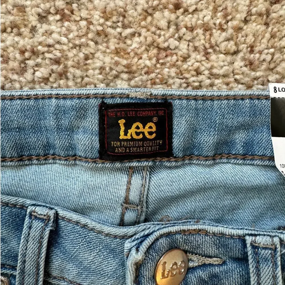 NWT - LEE faded Blue Jeans, size 8 TALL/LONG; straight leg